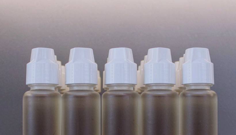 Kuwait Tobacco Shop Tradition Tobacco Vape packaging detail